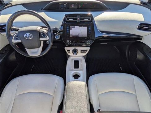 Used 2017 Toyota Prius Four Touring image 16