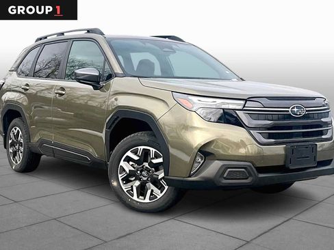 Used 2026 Subaru Forester Premium AWD/4WD image 2