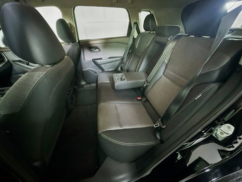 Used 2023 Nissan Rogue SV FWD image 26