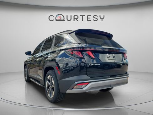 New 2026 Hyundai Tucson SEL FWD image 3