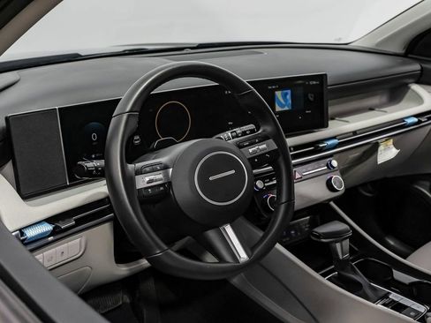 Used 2025 Hyundai Tucson SEL image 18