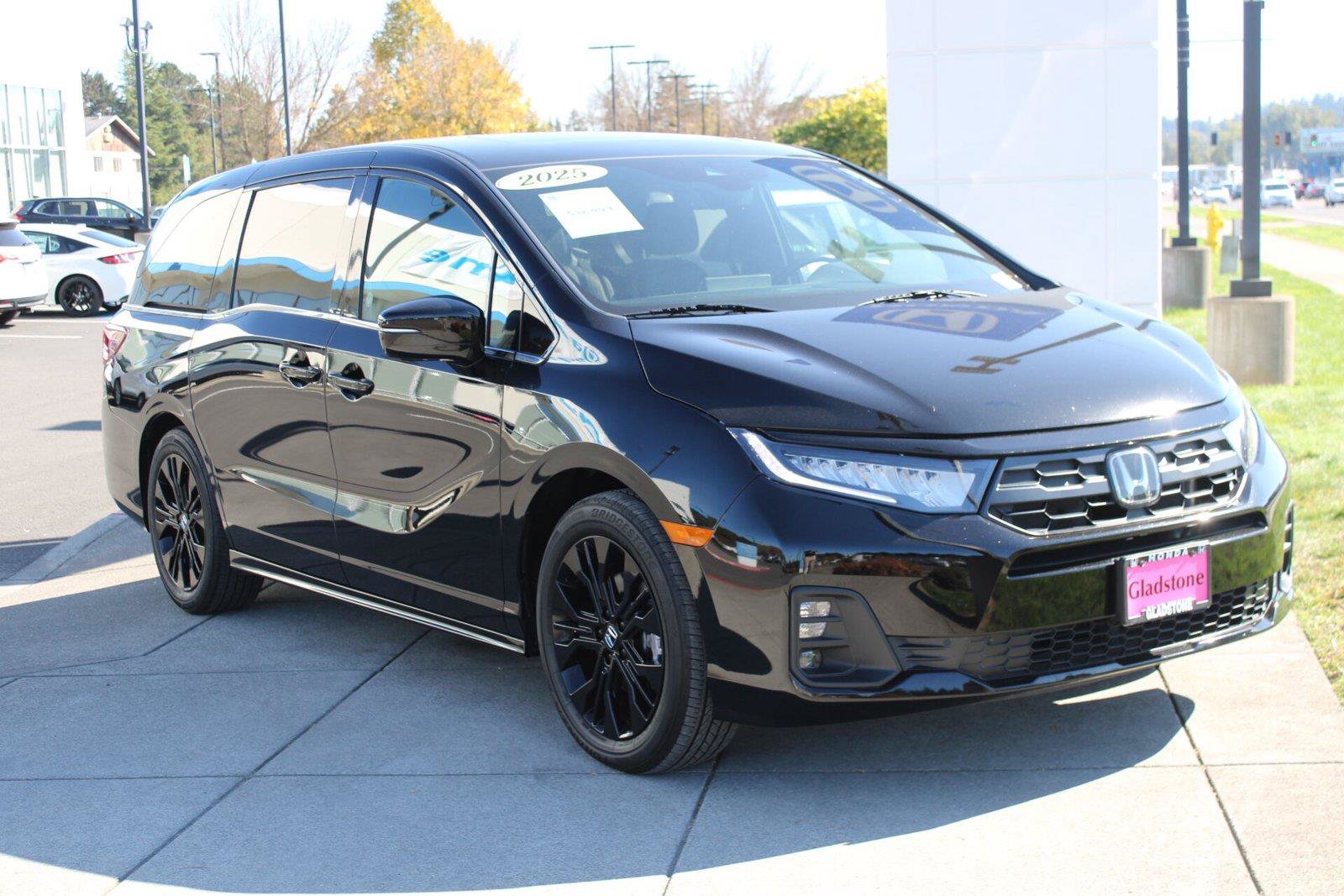 Used 2025 Honda Odyssey Sport-L image 9