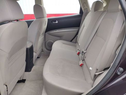 Used 2014 Nissan Rogue S w/ Convenience Package image 35