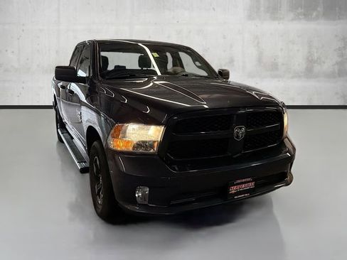 Used 2019 RAM 1500 Express image 3