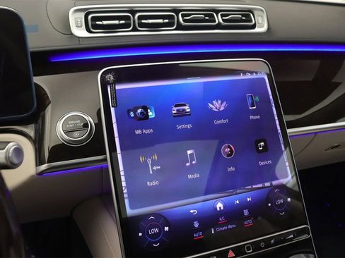 New 2026 Mercedes-Benz S 500 4MATIC image 6