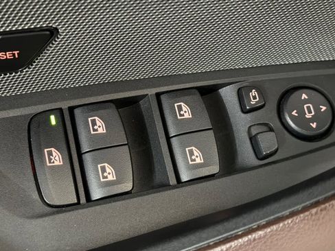 Used 2023 BMW i4 eDrive35 w/ Premium Package RWD image 13