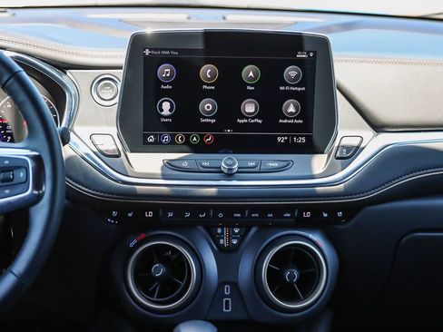 New 2024 Chevrolet Blazer Premier w/ Enhanced Convenience Package image 12