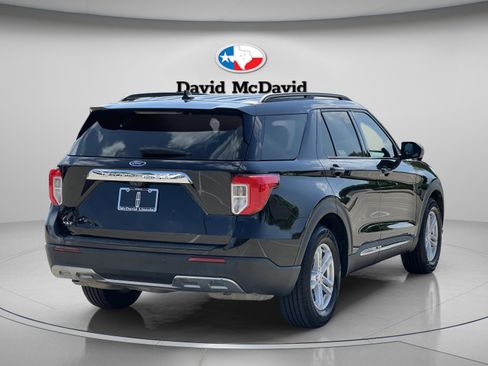 Used 2022 Ford Explorer XLT w/ Equipment Group 202A RWD image 6