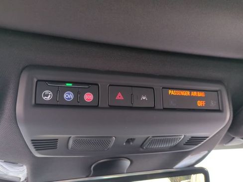 Used 2025 Chevrolet Corvette Z06 RWD image 22