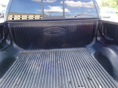Used 2014 Ford F150 Lariat w/ Equipment Group 502A Luxury AWD/4WD image 9
