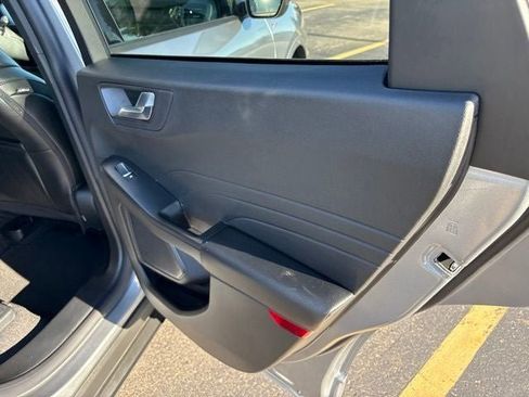 Used 2024 Ford Escape ST-Line w/ Tech Pack #1 AWD/4WD image 12