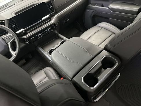 Used 2024 Chevrolet Silverado 2500 LTZ w/ LTZ Premium Package AWD/4WD image 25