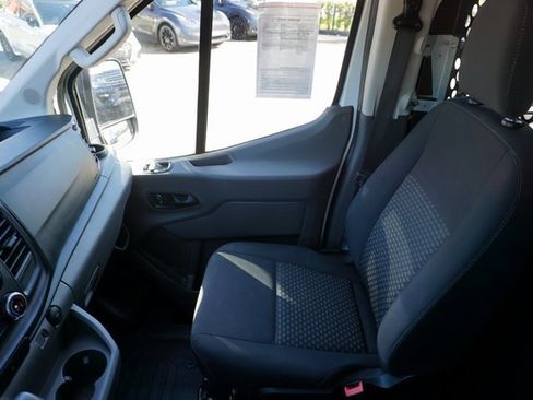 Used 2024 Ford Transit 250 Low Roof w/ Exterior Upgrade Package image 26