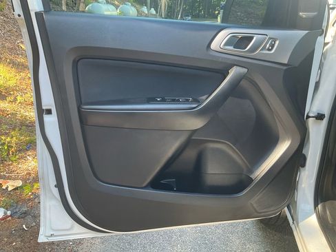 Used 2020 Ford Ranger XLT w/ Equipment Group 301A Mid RWD image 17