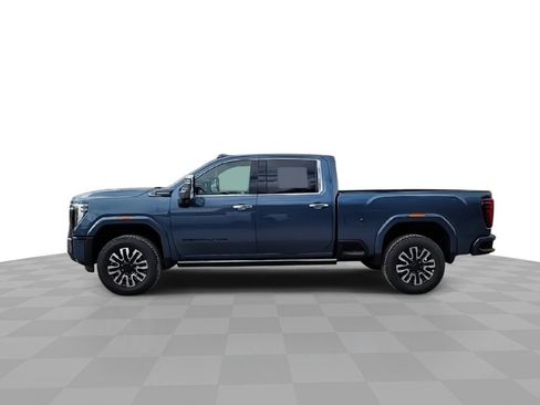 New 2026 GMC Sierra 2500 Denali Ultimate w/ LPO, Black Badging Package image 5