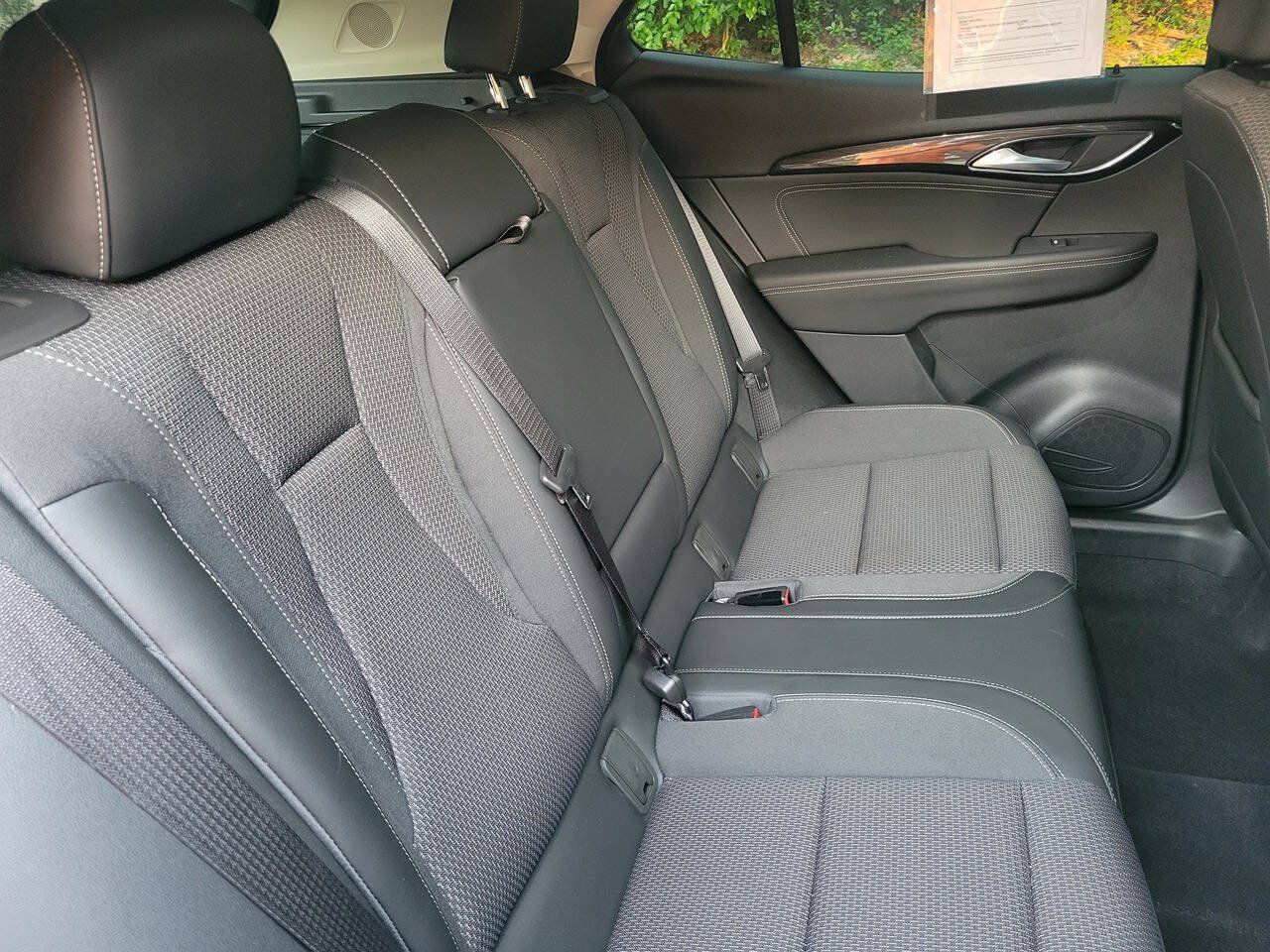 Used 2021 Buick Envision Preferred FWD image 11