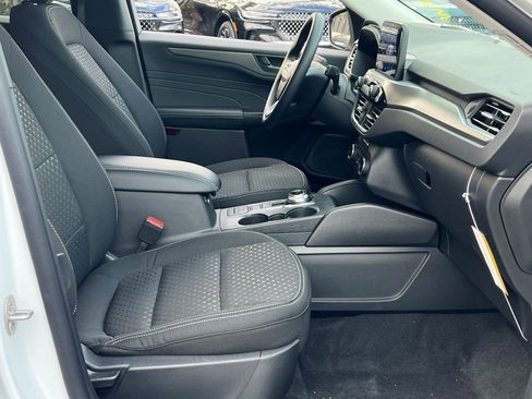 New 2026 Ford Escape Active image 7