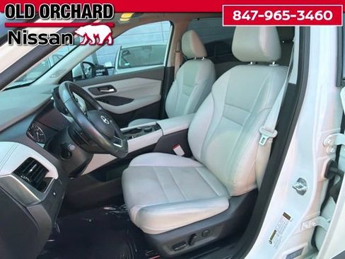 Used 2023 Nissan Rogue SL w/ SL Premium Package AWD/4WD image 9