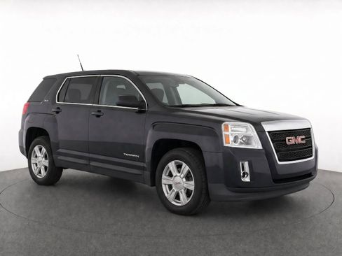 Used 2015 GMC Terrain SLE FWD image 2