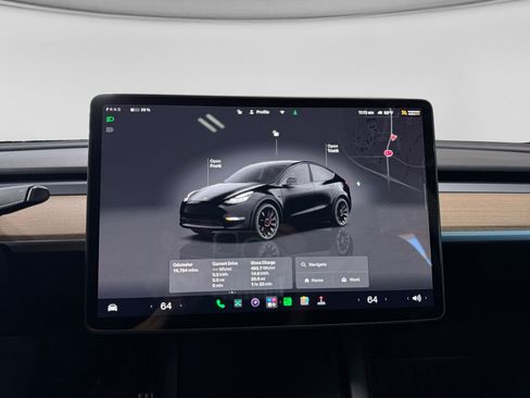 Used 2024 Tesla Model Y Performance AWD/4WD image 9