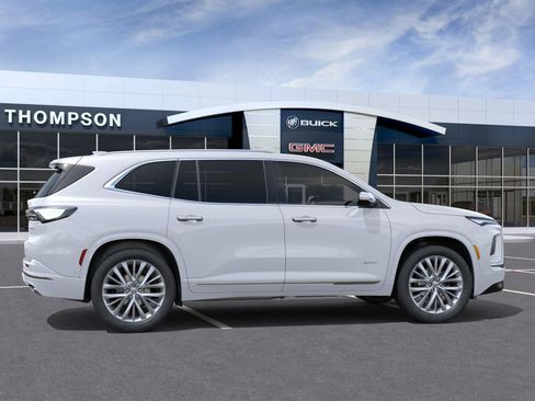New 2026 Buick Enclave Avenir w/ Super Cruise Package image 32