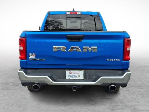 Used 2025 RAM 1500 Big Horn AWD/4WD image 4