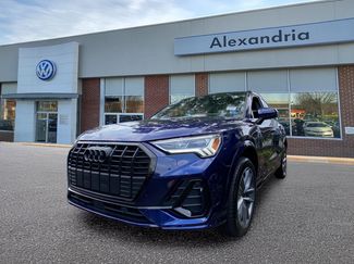 Used 2024 Audi Q3 2.0T Premium w/ Convenience Package AWD/4WD video 1