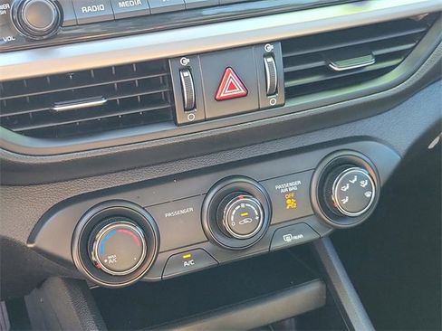 Used 2020 Kia Forte LXS image 25