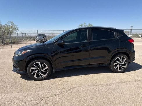 Used 2020 Honda HR-V Sport image 3