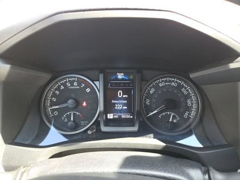 Used 2021 Toyota Tacoma TRD Sport w/ Technology Package AWD/4WD image 13