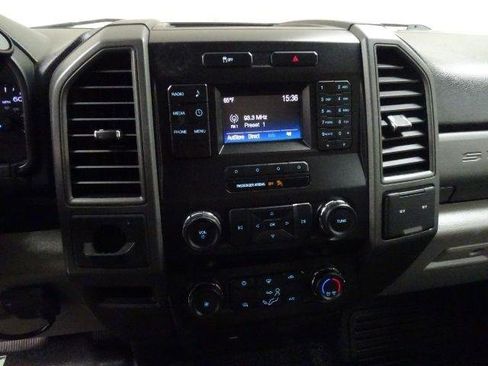 Used 2019 Ford F250 XL w/ Power Equipment Group RWD image 29
