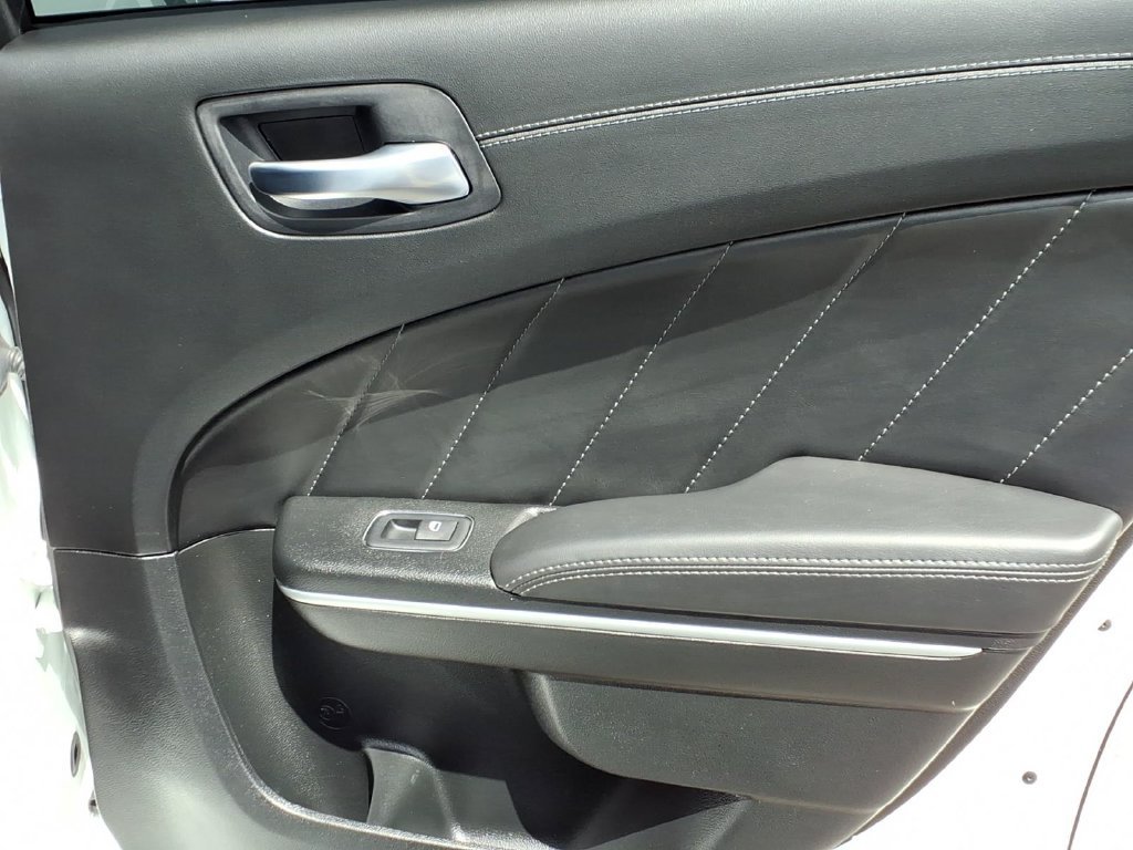 Used 2023 Dodge Charger Scat Pack RWD image 15