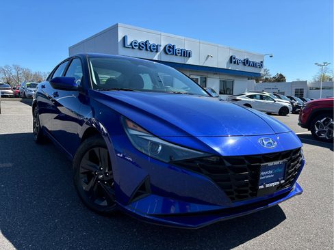 Certified 2022 Hyundai Elantra SEL w/ Convenience Package image 1