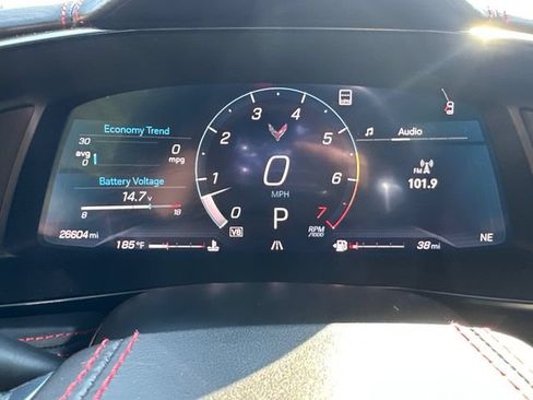 Used 2022 Chevrolet Corvette Stingray Premium Cpe w/ Z51 Performance Package RWD image 20