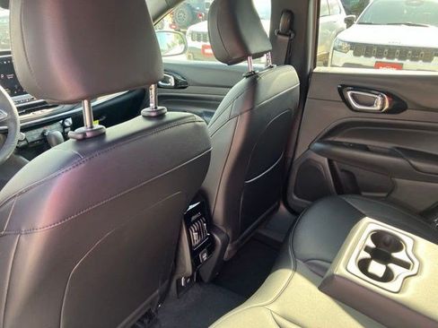 New 2026 Jeep Compass Limited AWD/4WD image 22