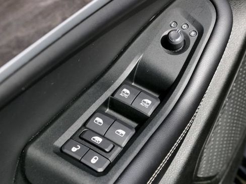 Used 2024 Jeep Grand Cherokee L Limited w/ Luxury Tech Group II AWD/4WD image 21