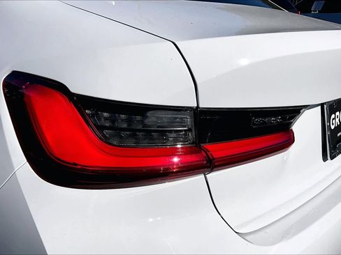 Used 2021 BMW 330i Sedan w/ Convenience Package image 27