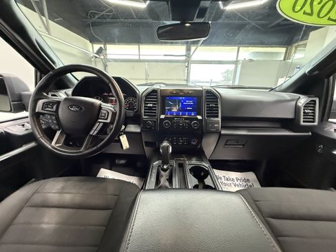 Used 2020 Ford F150 XLT AWD/4WD image 11