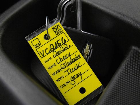 Used 2022 Chevrolet Silverado 1500 LT image 27