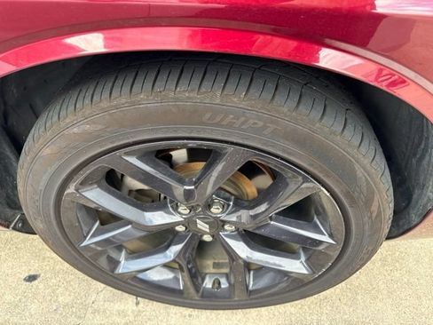 Used 2020 Dodge Challenger SXT w/ Blacktop Package RWD image 9