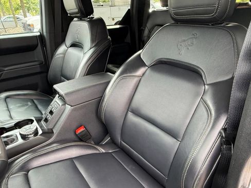 Used 2025 Ford Bronco Badlands AWD/4WD image 30