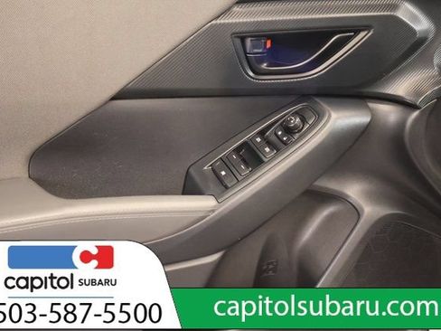 Used 2024 Subaru Crosstrek 2.0i Premium AWD/4WD image 12