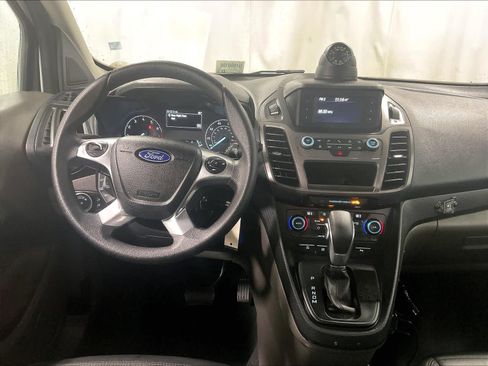 Used 2020 Ford Transit Connect XL image 17