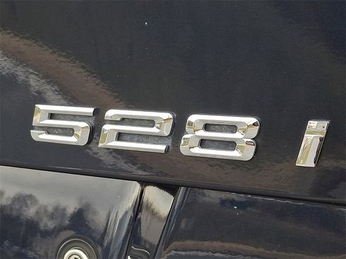 Used 2010 BMW 528i xDrive Sedan image 29