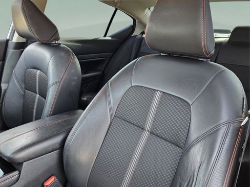 Used 2023 Nissan Altima 2.5 SR image 17