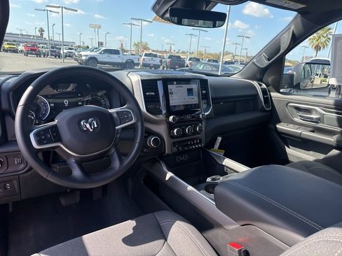 Certified 2022 RAM 1500 Big Horn image 16