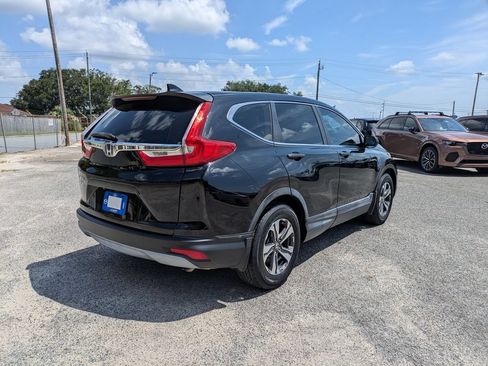 Used 2017 Honda CR-V LX image 4