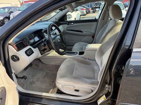 Used 2013 Chevrolet Impala LS FWD image 12