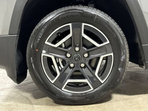 New 2026 Jeep Cherokee Limited AWD/4WD image 26