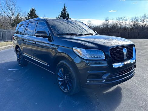 Used 2020 Lincoln Navigator L Reserve w/ Equipment Group 208A Reserve image 10